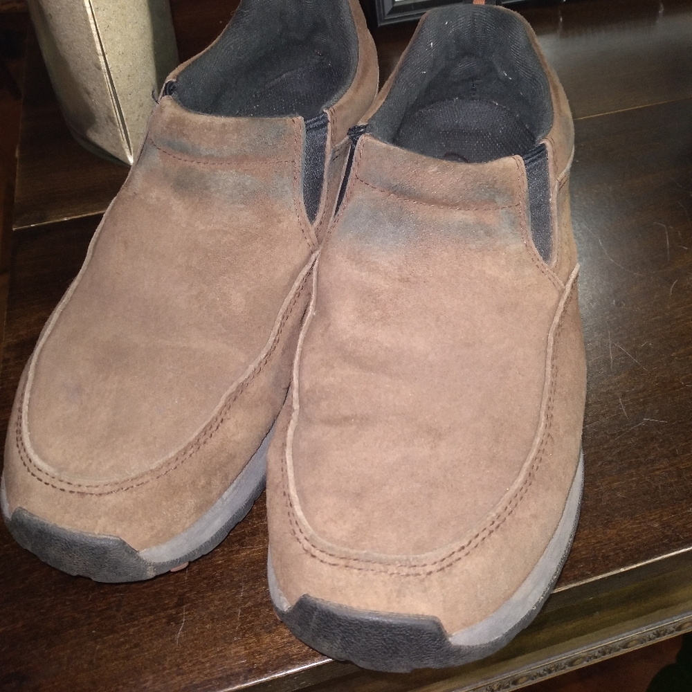 Cabelas shoes men's size 8